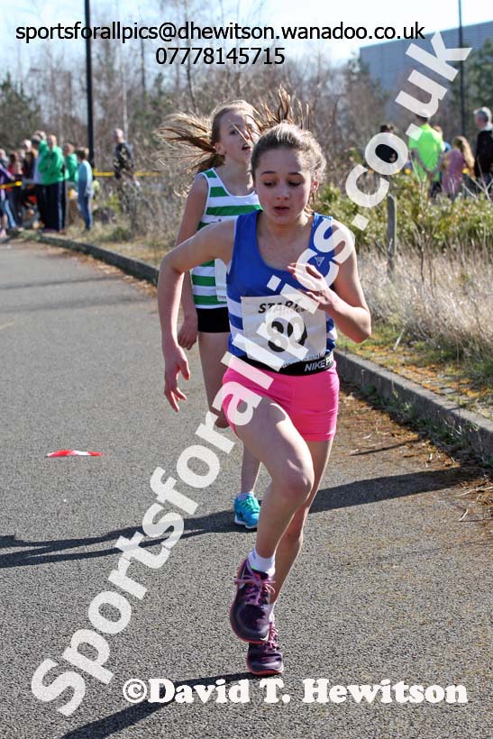 Under-13s boys and girls Elswick Harriers Good Friday Road Relays. Photo: David T. Hewitson/Sports for All Pics